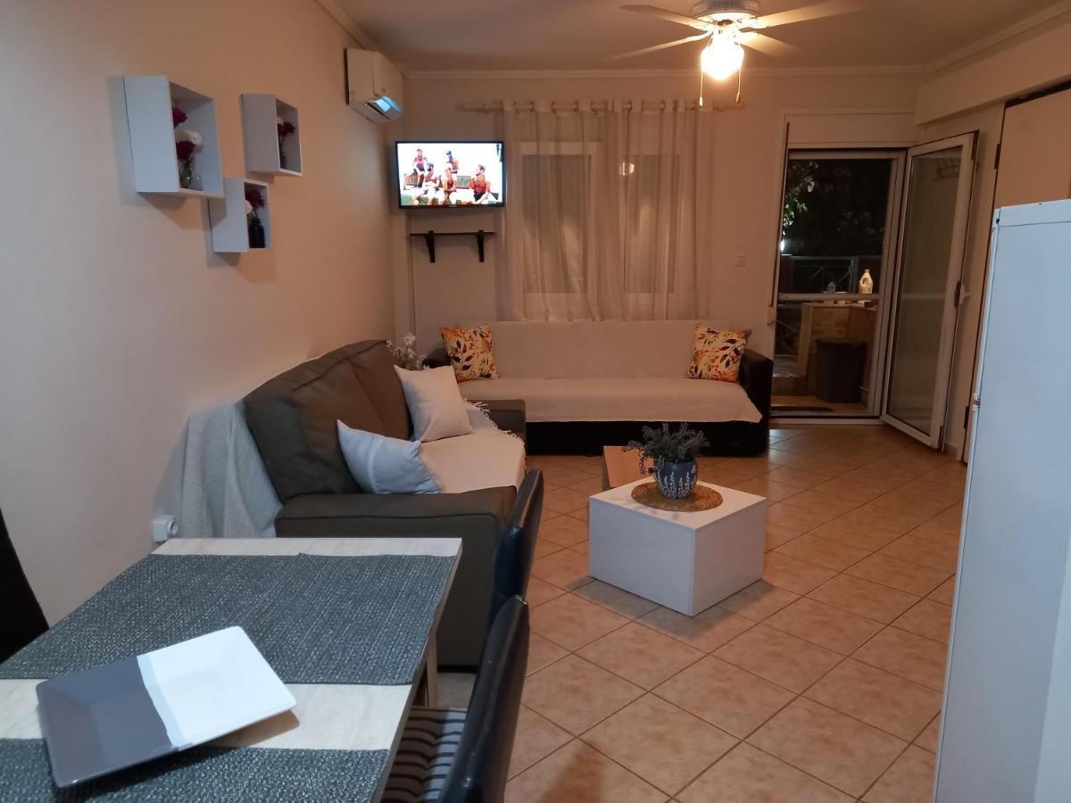 Peramos Apartments Néa Péramos Exterior foto